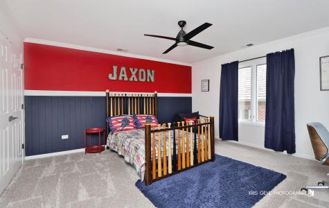 21827 West Riviera Court Mundelein IL 60060