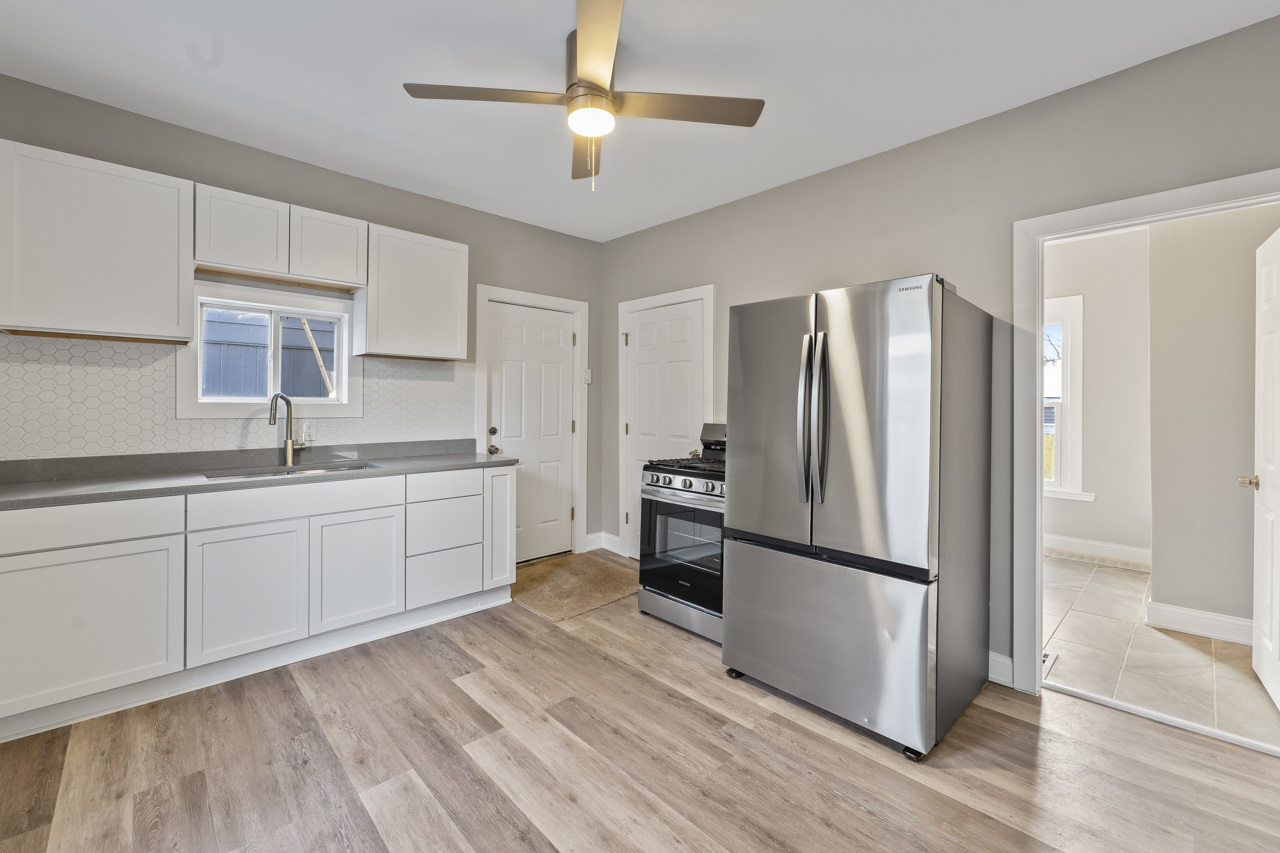 418 West Illinois Avenue Aurora IL 60506