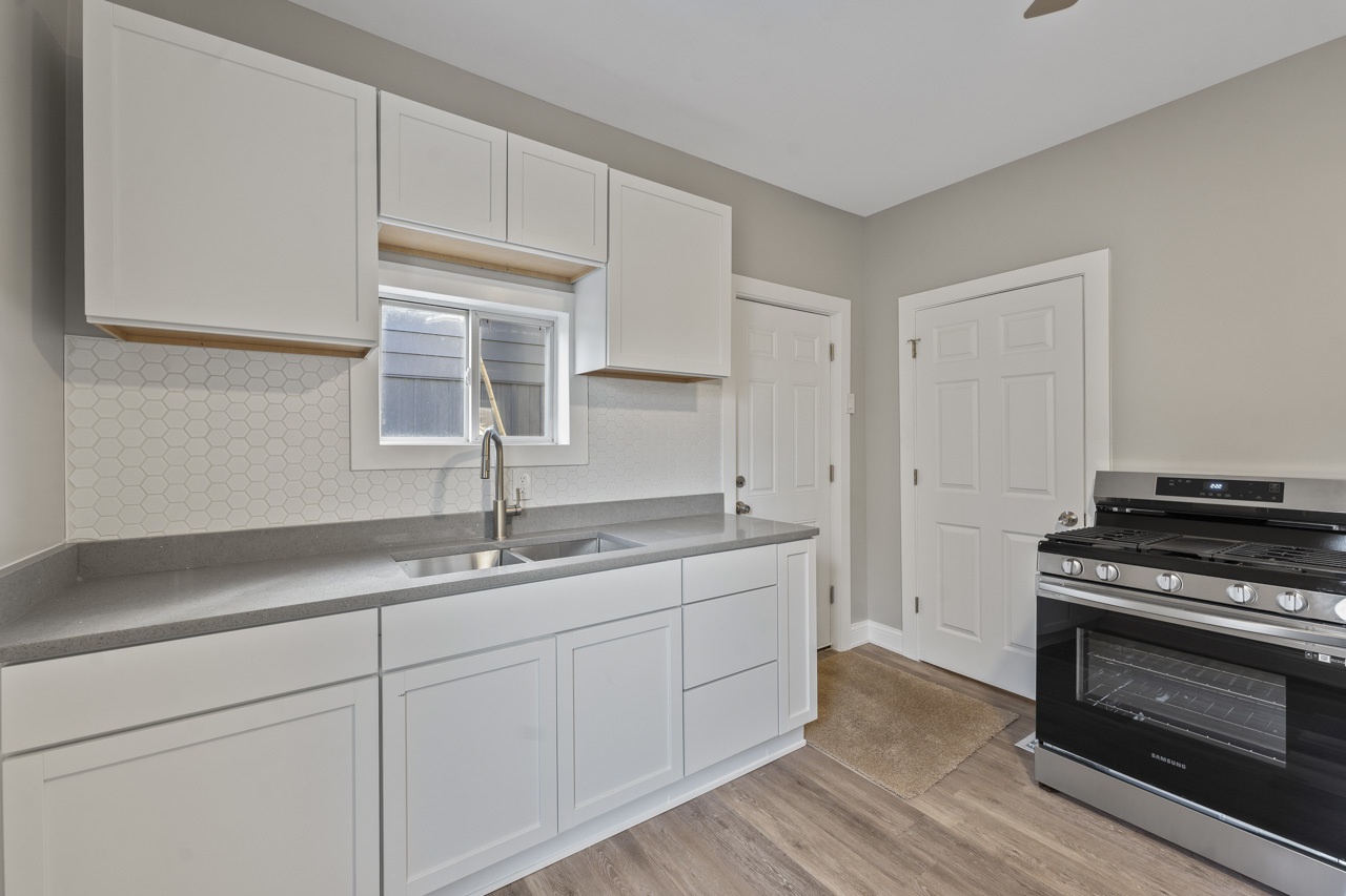 418 West Illinois Avenue Aurora IL 60506