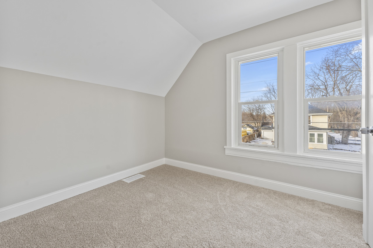 418 West Illinois Avenue Aurora IL 60506