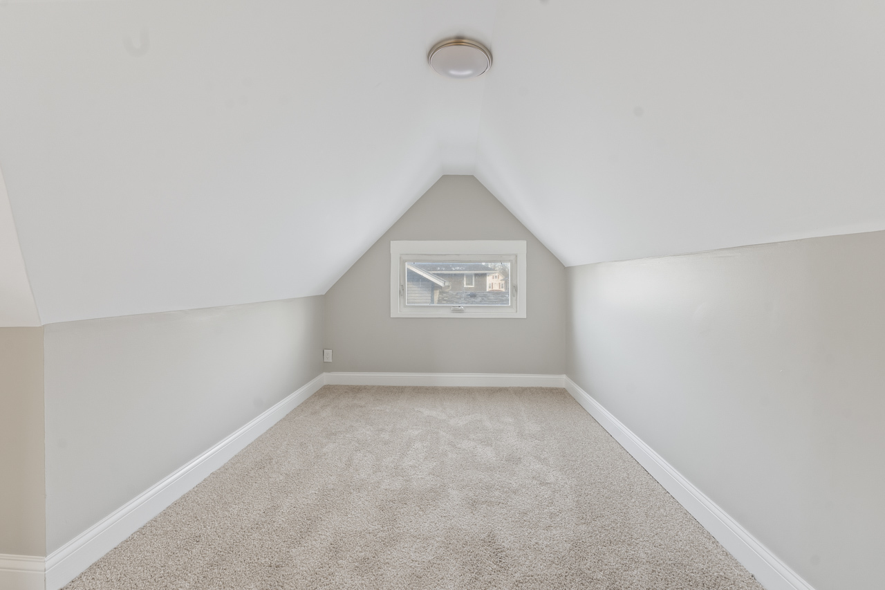 418 West Illinois Avenue Aurora IL 60506