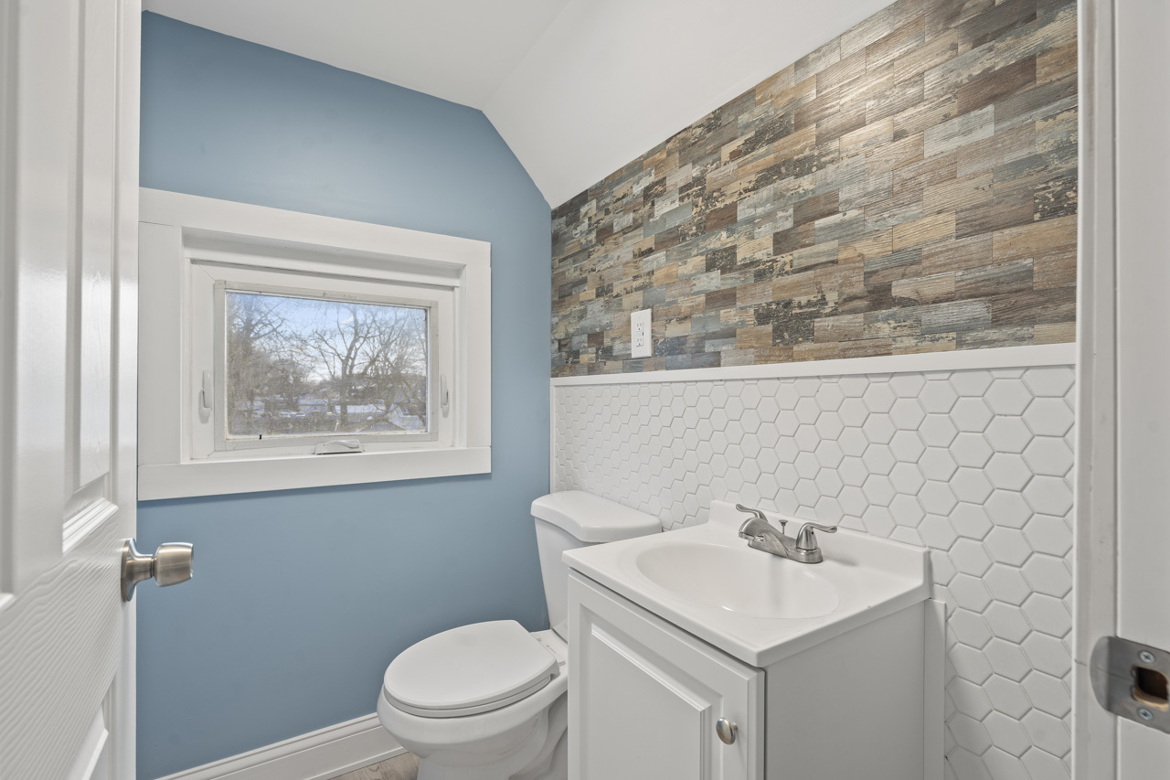 418 West Illinois Avenue Aurora IL 60506