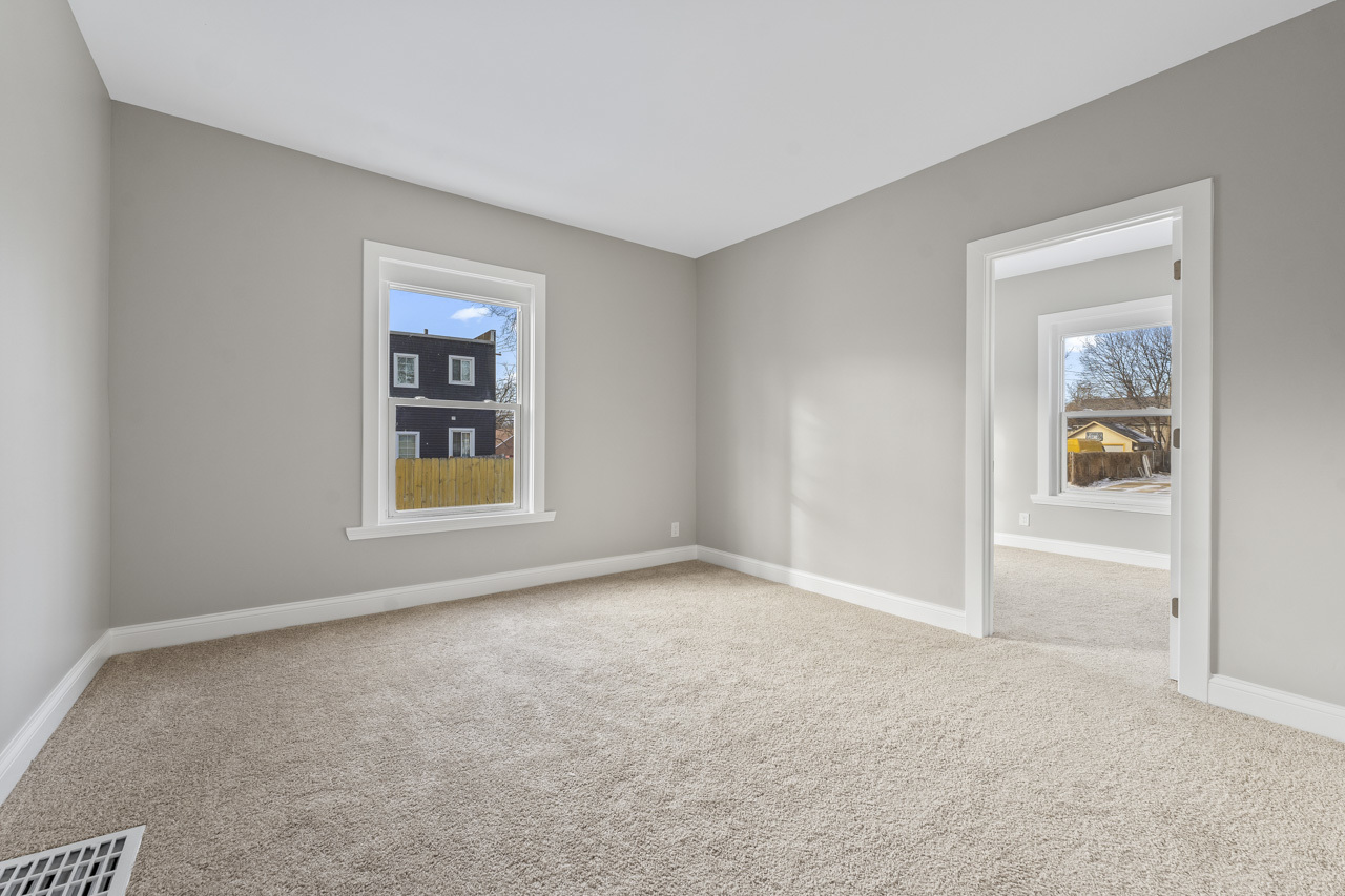 418 West Illinois Avenue Aurora IL 60506