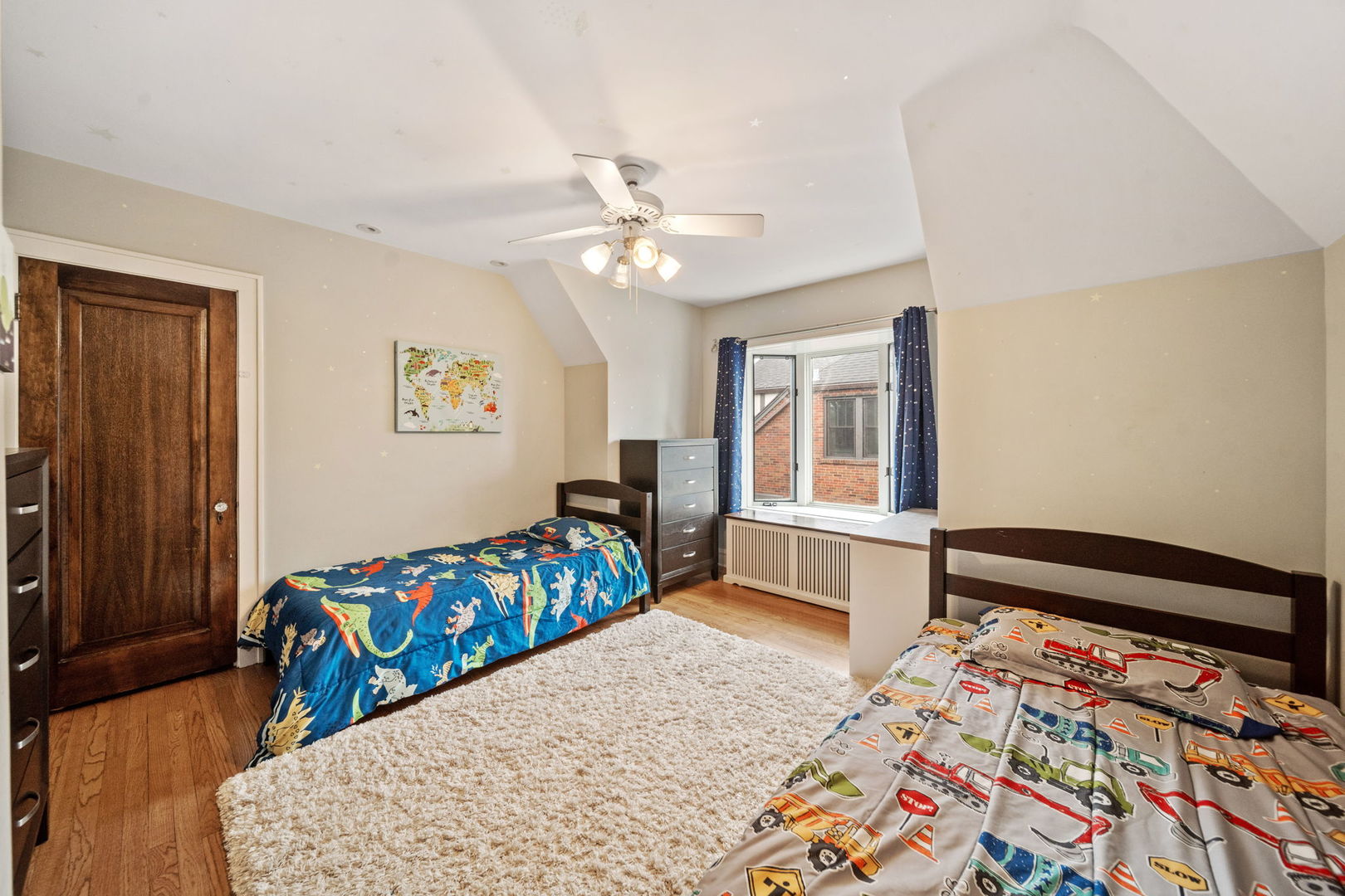 397 South Holly Avenue Elmhurst IL 60126