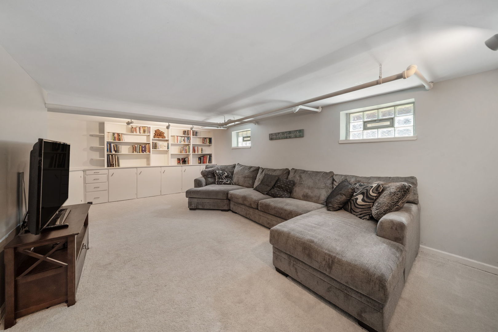 397 South Holly Avenue Elmhurst IL 60126