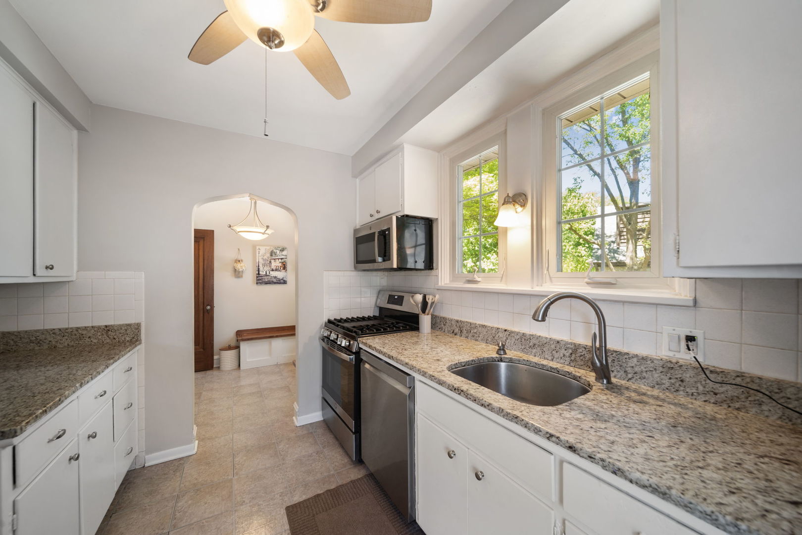 397 South Holly Avenue Elmhurst IL 60126