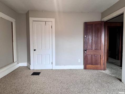916 7TH Street Fulton IL 61252