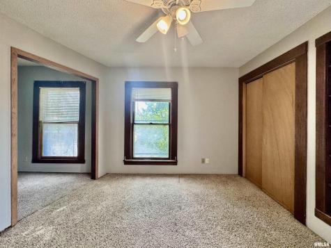 916 7TH Street Fulton IL 61252