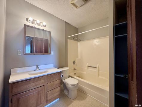 916 7TH Street Fulton IL 61252