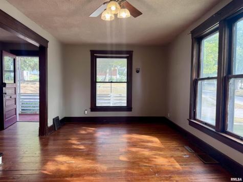 916 7TH Street Fulton IL 61252