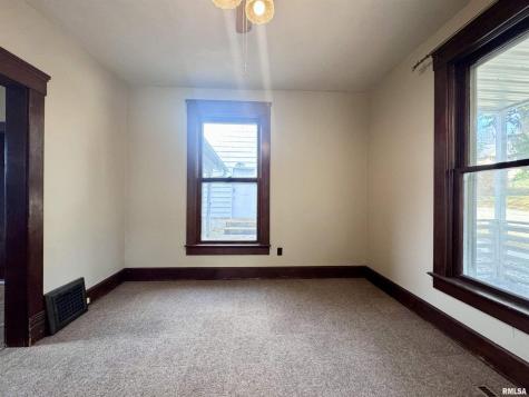 916 7TH Street Fulton IL 61252