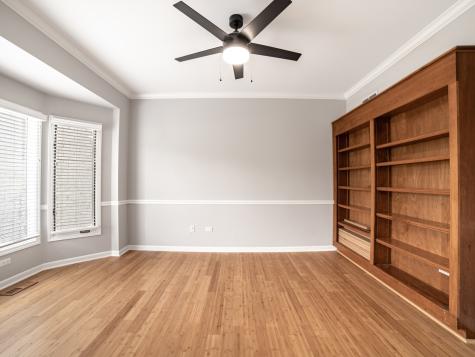 1837 Auburn Avenue Naperville IL 60565