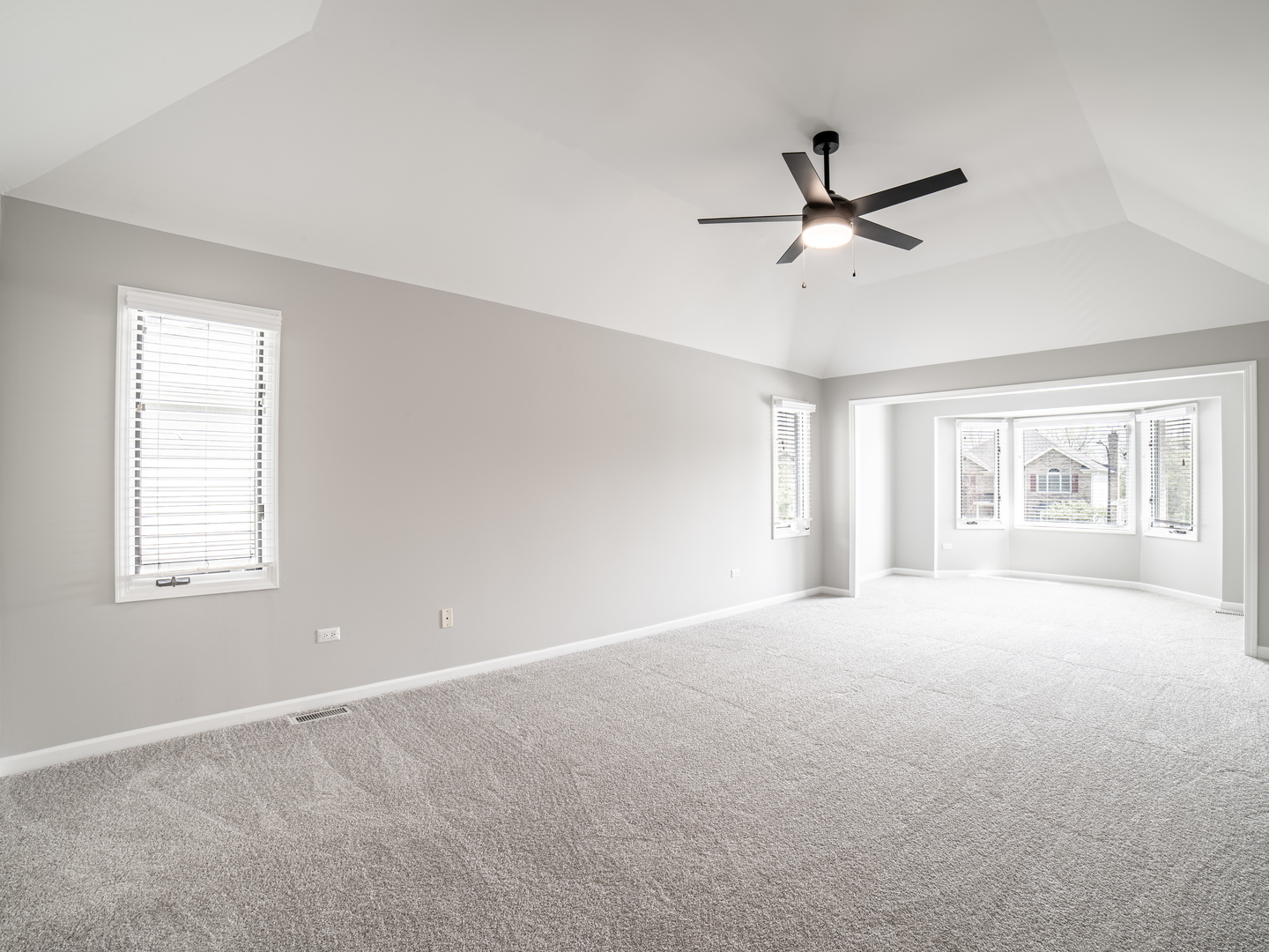 1837 Auburn Avenue Naperville IL 60565