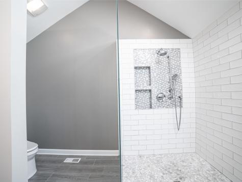 1837 Auburn Avenue Naperville IL 60565