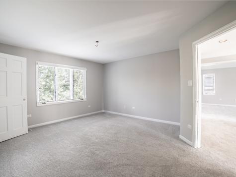 1837 Auburn Avenue Naperville IL 60565
