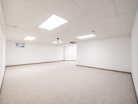 1837 Auburn Avenue Naperville IL 60565