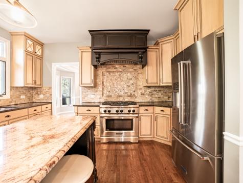 1837 Auburn Avenue Naperville IL 60565