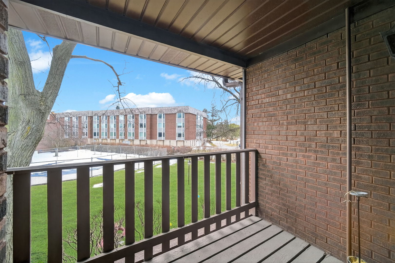 408 South Dee Road Park Ridge IL 60068