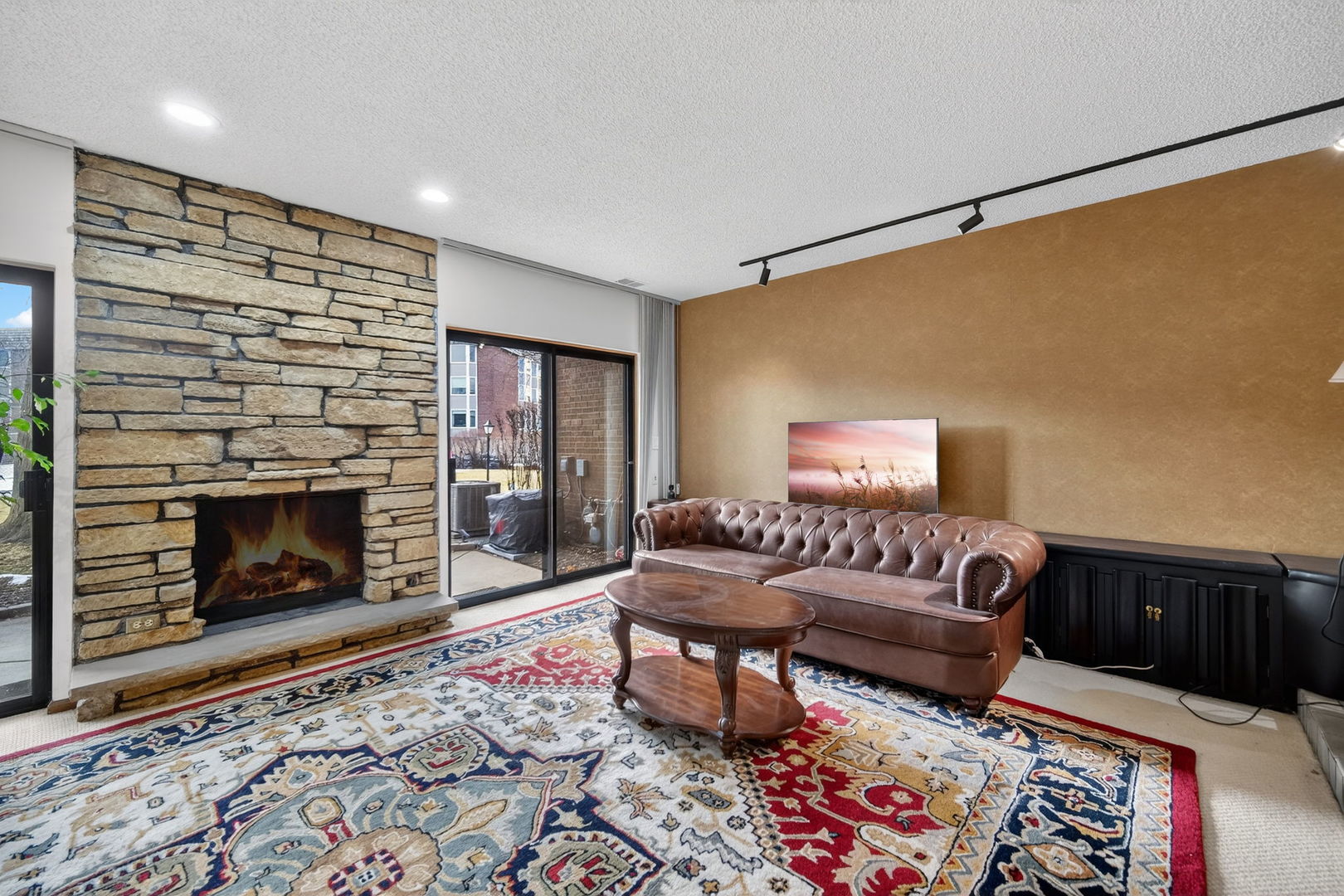 408 South Dee Road Park Ridge IL 60068