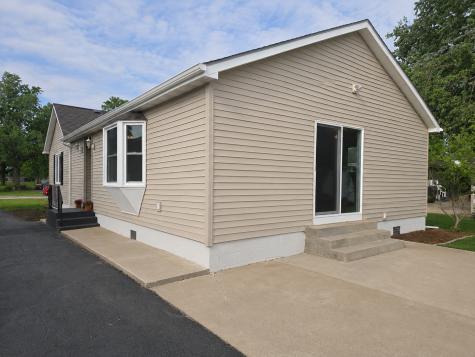 302 East Fine Street Ashkum IL 60911