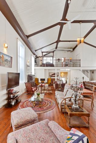 194 North Entrance Avenue Kankakee IL 60901
