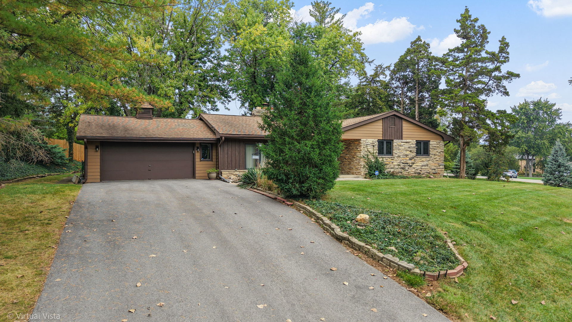 2630 Vale Court Downers Grove IL 60516