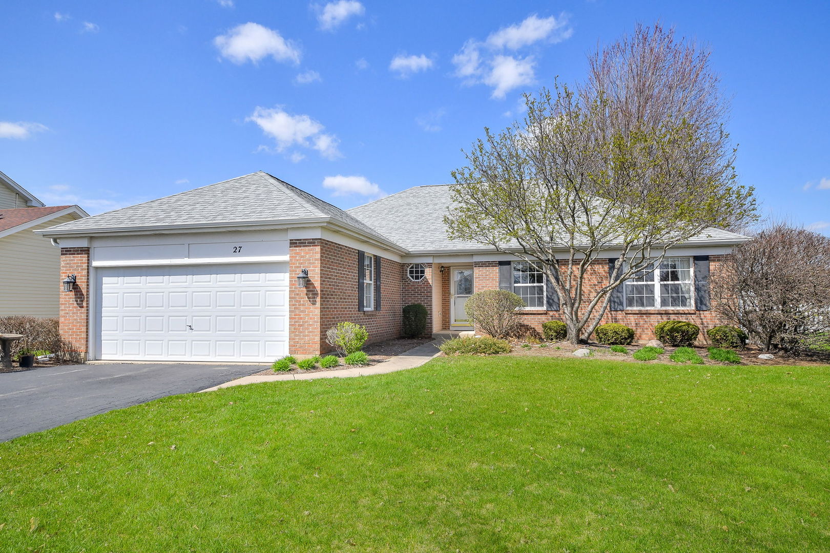 27 Raven Drive Aurora IL 60506