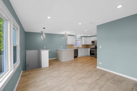 11353 South Stewart Avenue Chicago IL 60628