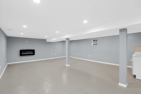 11353 South Stewart Avenue Chicago IL 60628