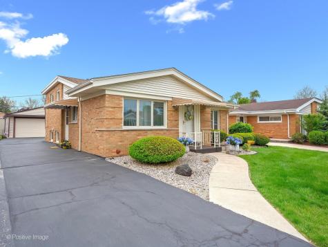 10833 Claridge Avenue Westchester IL 60154