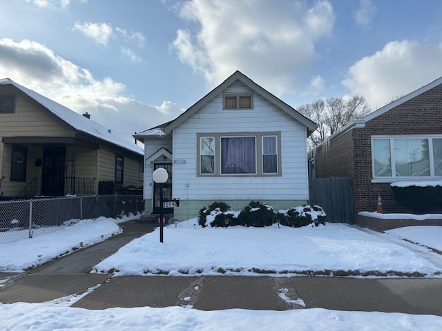 10542 South Eggleston Avenue Chicago IL 60628