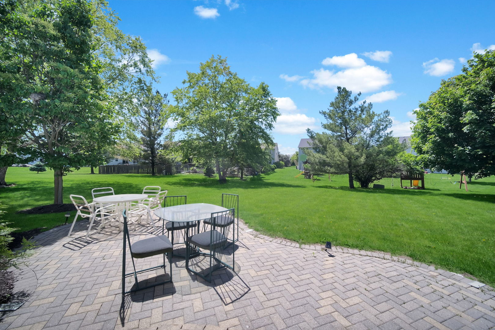 2743 Rourke Drive Aurora IL 60503