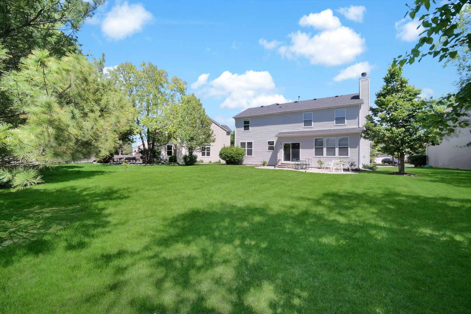 2743 Rourke Drive Aurora IL 60503