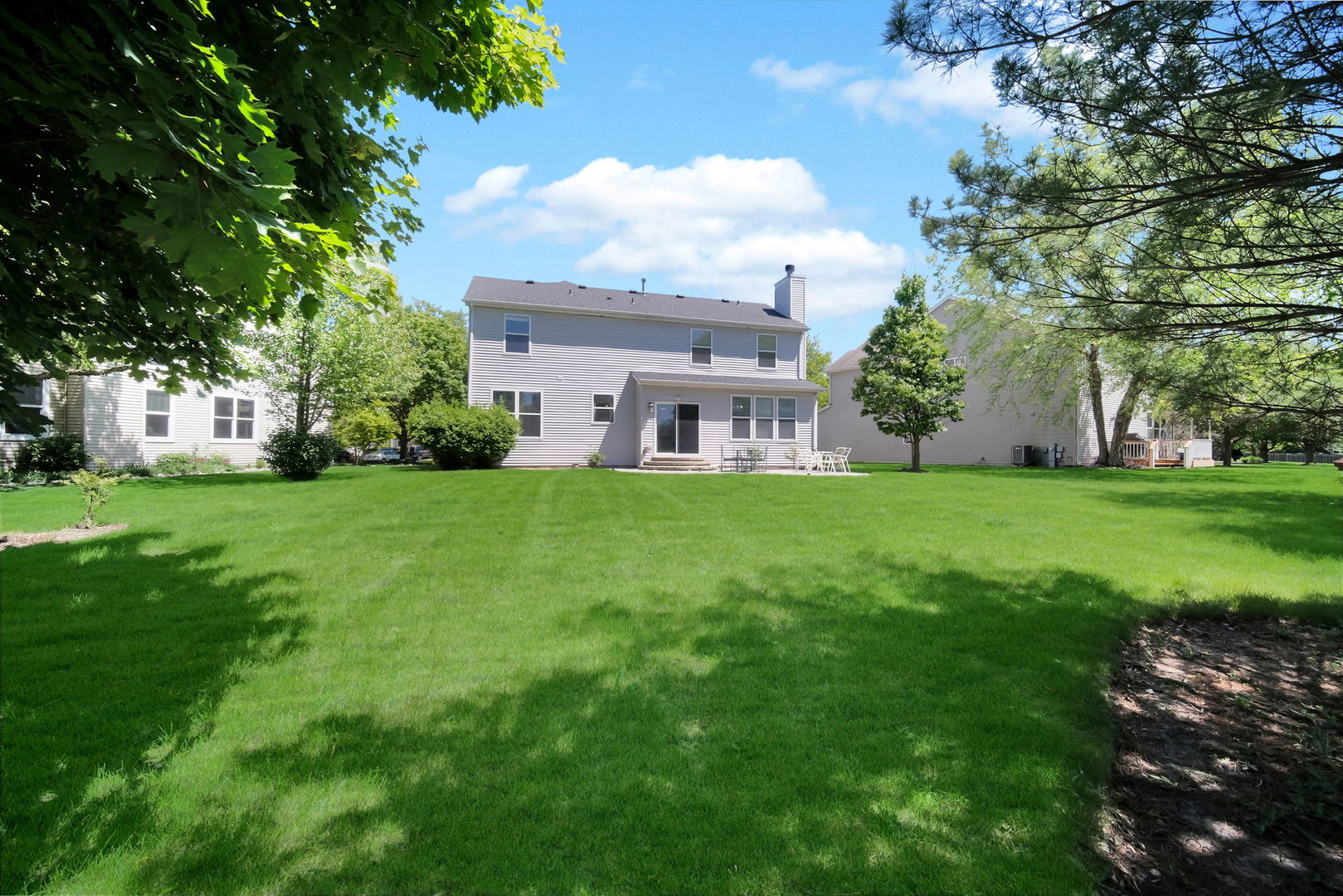 2743 Rourke Drive Aurora IL 60503