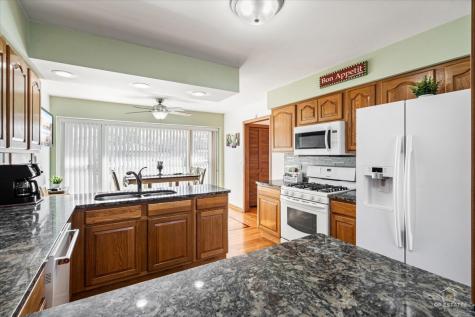 462 Mulberry Lane Wood Dale IL 60191