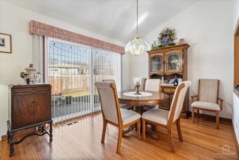 462 Mulberry Lane Wood Dale IL 60191