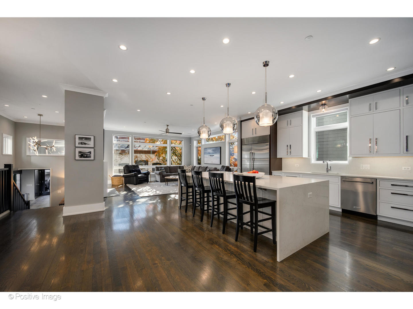 2107 West Bradley Place Chicago IL 60618