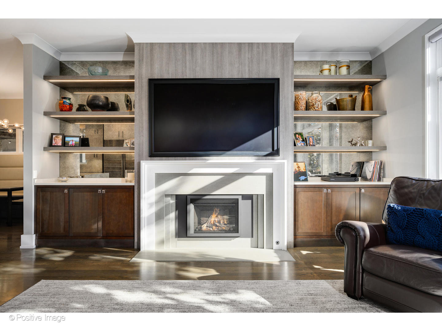 2107 West Bradley Place Chicago IL 60618