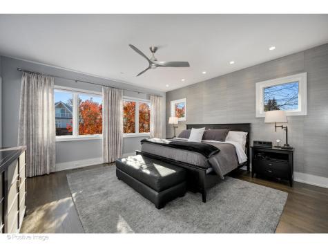 2107 West Bradley Place Chicago IL 60618
