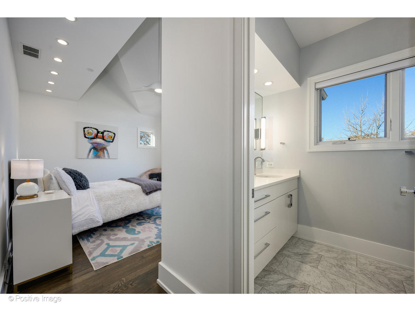 2107 West Bradley Place Chicago IL 60618