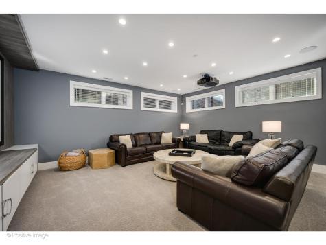 2107 West Bradley Place Chicago IL 60618