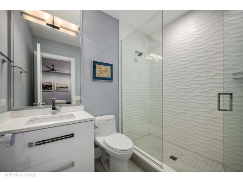 2107 West Bradley Place Chicago IL 60618
