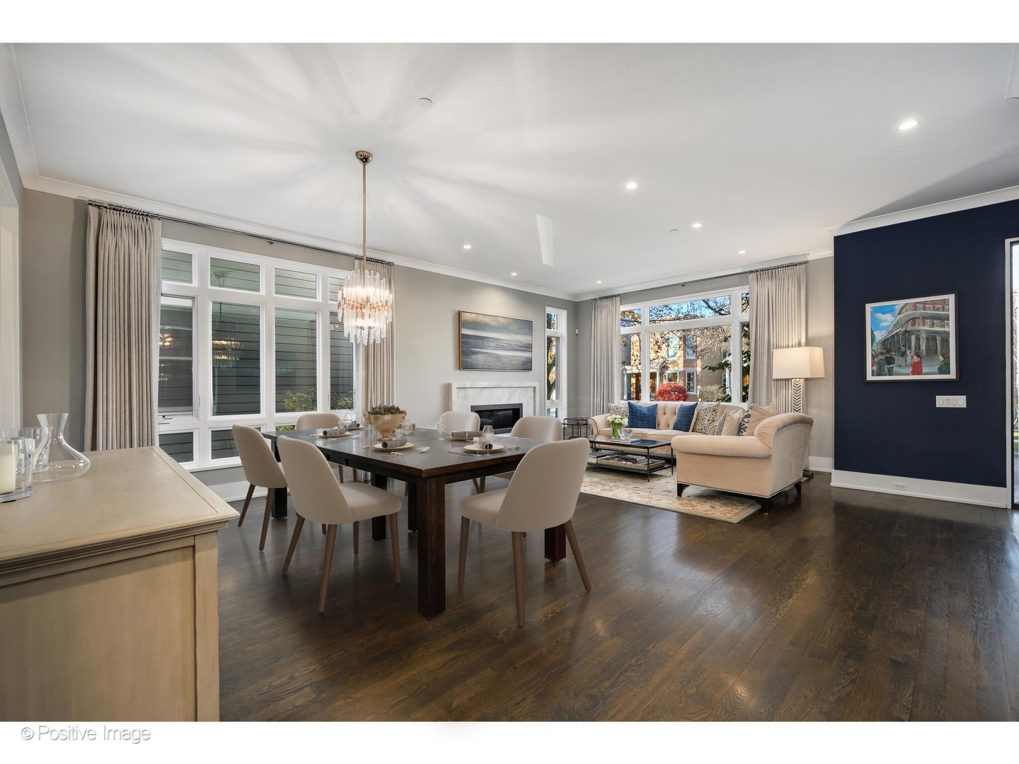 2107 West Bradley Place Chicago IL 60618