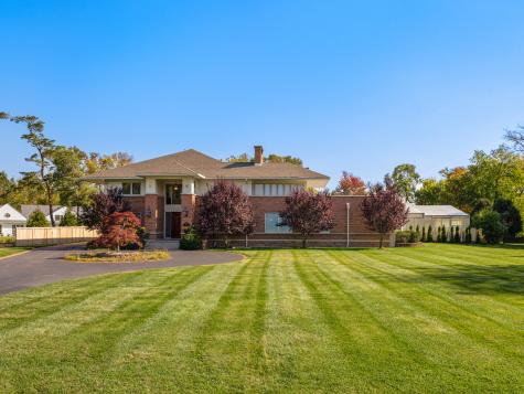 115 Dickens Road Northfield IL 60093