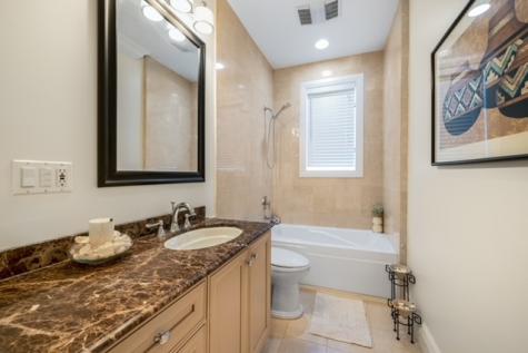 115 Dickens Road Northfield IL 60093