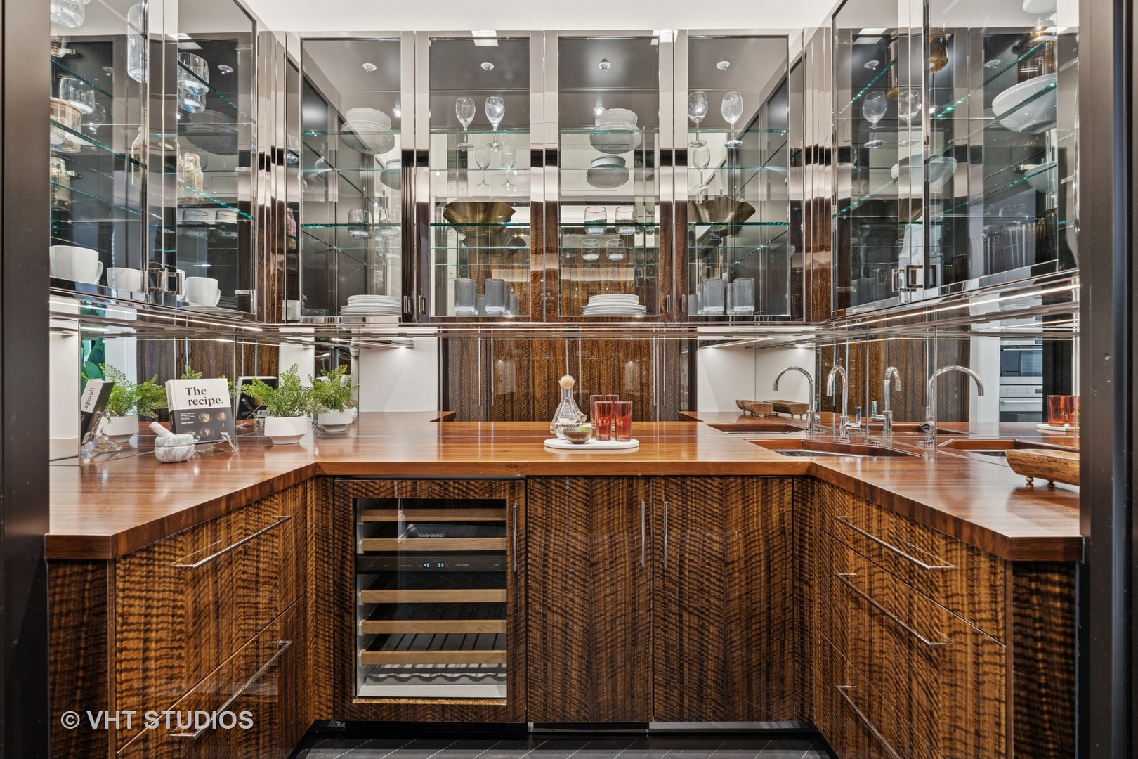 1878 North Orchard Street Chicago IL 60614