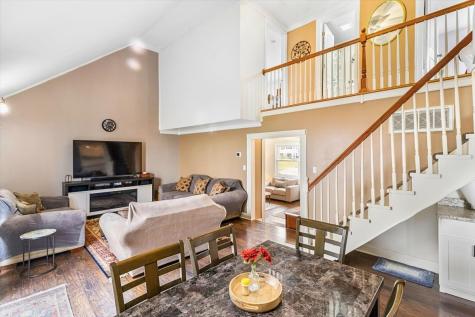 6881 Hickory Street Hanover Park IL 60133