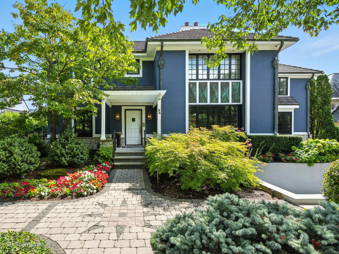 24 South Washington Circle Hinsdale IL 60521