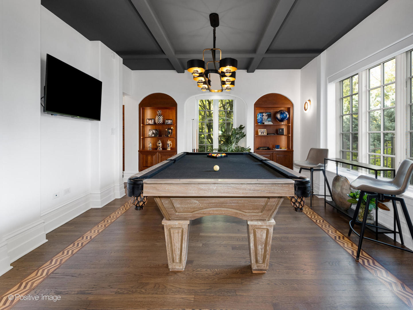 24 South Washington Circle Hinsdale IL 60521