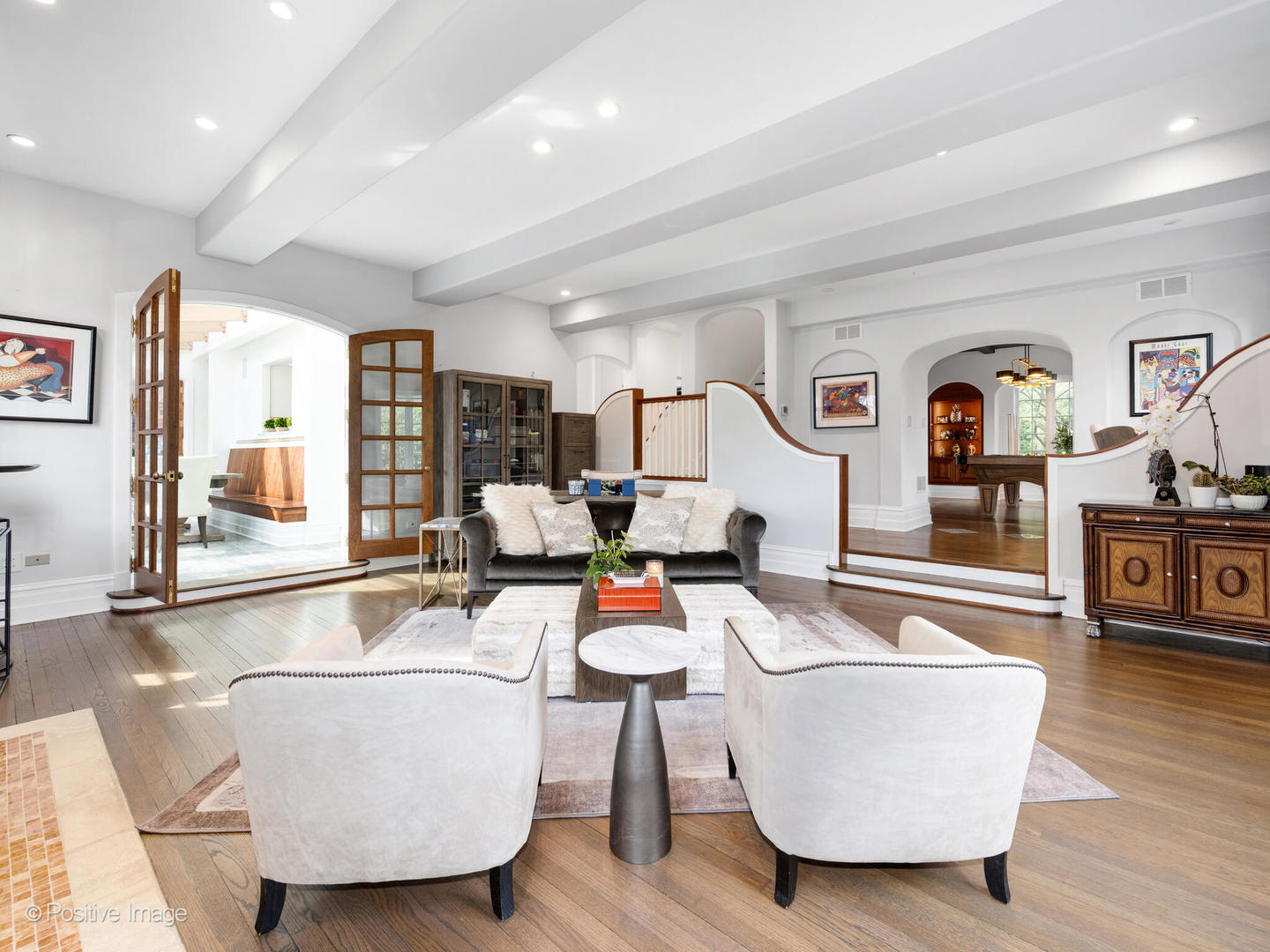 24 South Washington Circle Hinsdale IL 60521